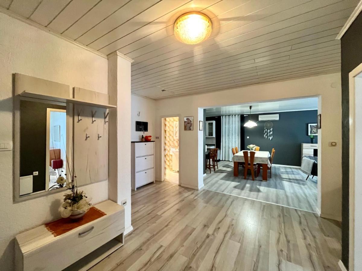 Apartments Rino Vodice Eksteriør billede