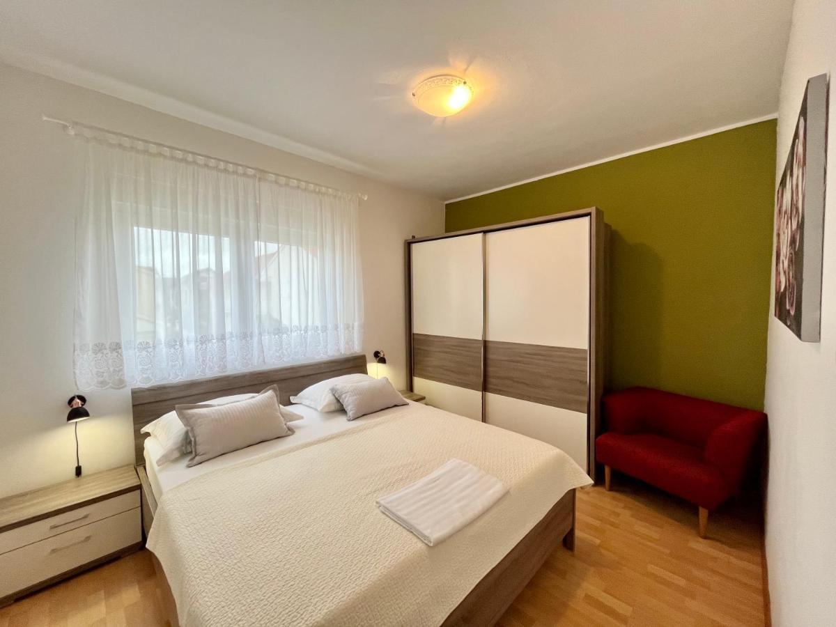 Apartments Rino Vodice Eksteriør billede