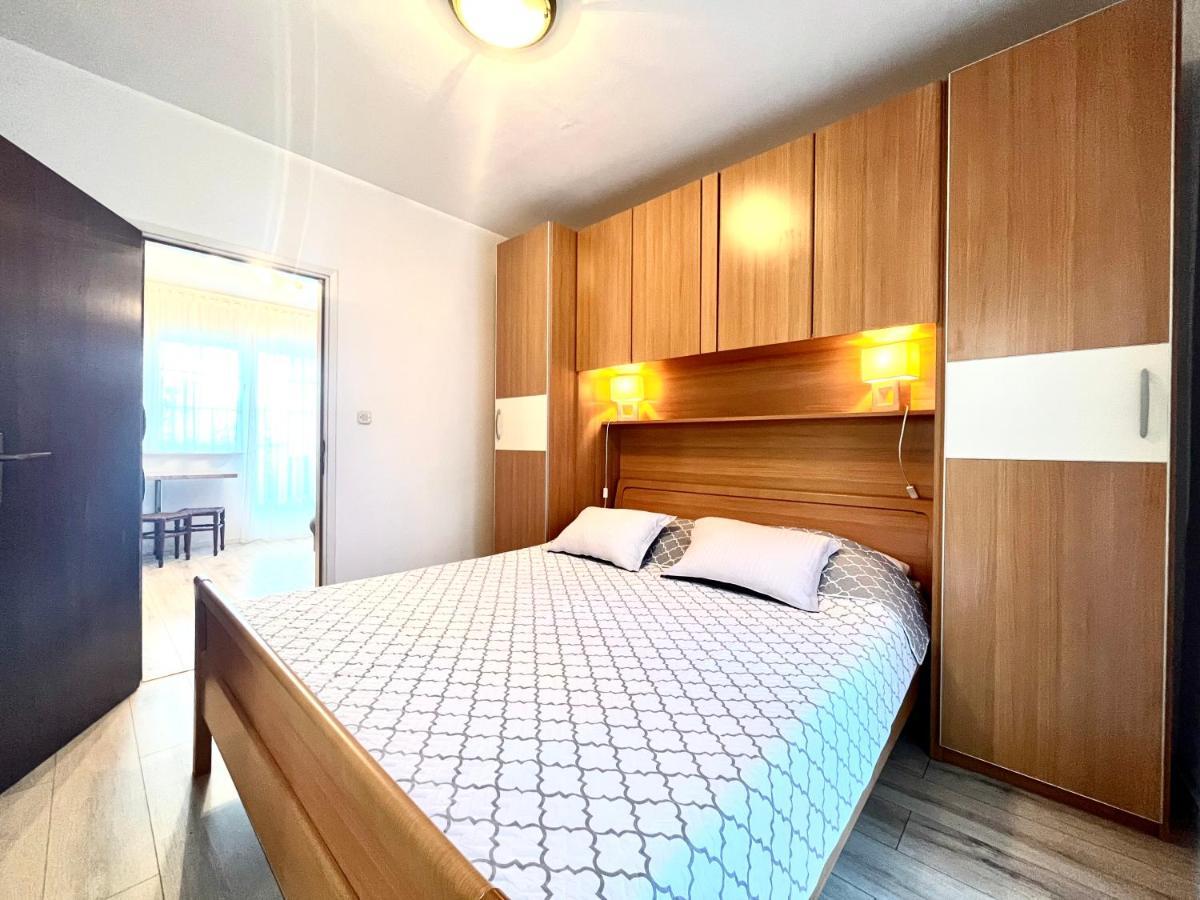Apartments Rino Vodice Eksteriør billede